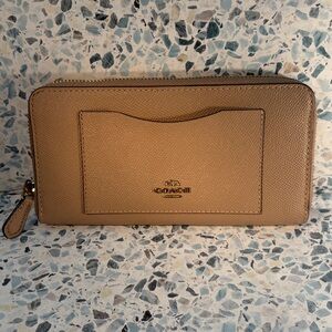 Coach Zip Around Accordion Wallet Taupe Saffiano Leather Gold Hardware